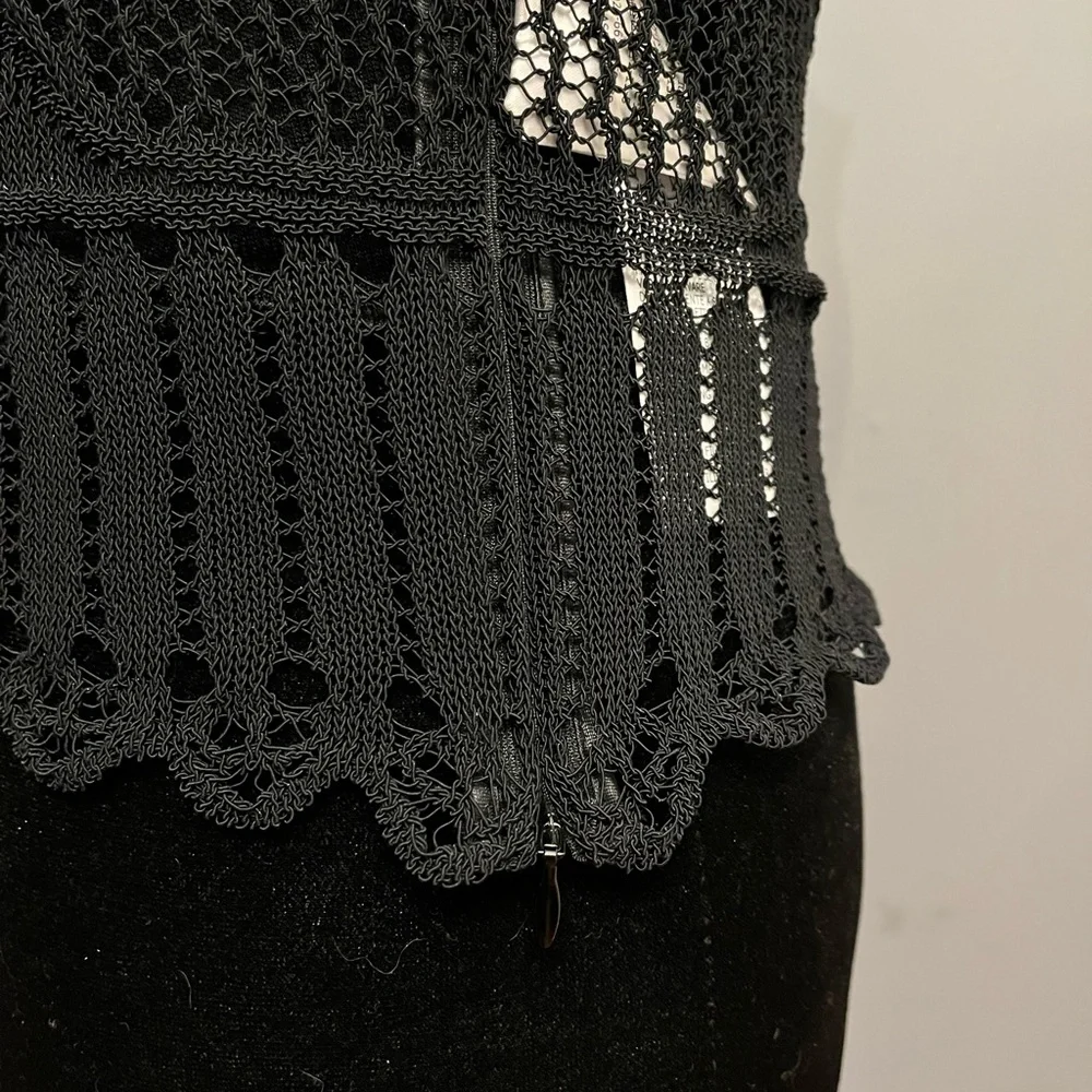BNWT Alexander McQueen Black Patchwork Lace Top, size M - Picture 9 of 12